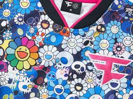 A place for фаны of takashi murakami to view, download, share, and discuss their избранное images, icons, фото and wallpapers. Takashi Murakami Designed An Esports Jersey For Faze Clan The Verge