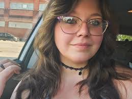 Tiffany Henke's Instagram, Twitter & Facebook