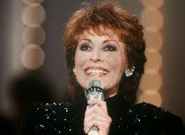 Rosalina Taylor's Instagram, Twitter & Facebook