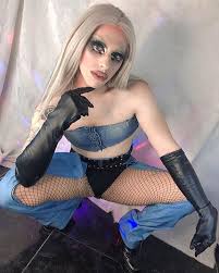 Mis cosplays son sacados de cómics, películas y videojuegos. Identidad Correntina El Hijo Drag Queen De Alberto Fernandez Causa Sensacion En Instagram