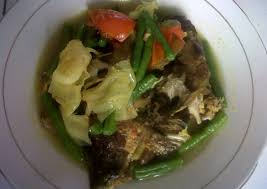 Secukupnya ikan patin, secukupnya kacang panjang (tadi beli seribu), 1 bj ketimun (dikupas dan buang bijinya), secukupnya sawi daging, secukupnya kol (tadi beli seribu), 1 bj tomat, secukupnya air asam jawa, 6 siung bawang merah, 5 siung bawang putih, 3 bj kemiri. Resep Sayur Asem Banjar Gangan Asam Kepala Buntut Ikan Patin Dari Ayien Rin 1juta Resep Berbagai Resep Masakan Dan Kue Resep100kuebrownies