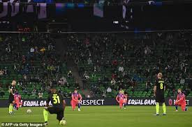 «краснодар» достойно попрощался с лигой чемпионов. Blm Only Four Krasnodar Players Take The Knee Ahead Of Chelsea Defeat Daily Mail Online