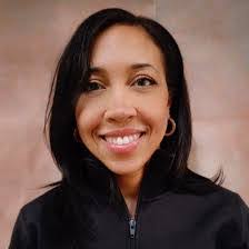 Lin Williams's Instagram, Twitter & Facebook