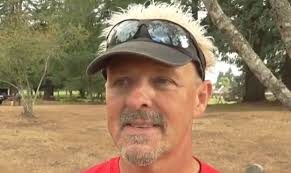 Tumwater teachers defy court ruling, vote to continue strike