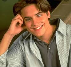 I completely hate smutty sexual stuff or equally horrible British bawdy  slop. Flicked through channels and found a lovely tribute to this fabulous  duo which included Eric's children who both look like