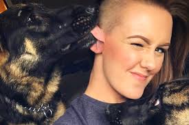 Miranda Stanley's Instagram, Twitter & Facebook