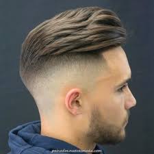 El corte fade, difuminado o degradado es la técnica en la que corta el cabello por zonas, cada una con diferente longitud. Fantastico Peinados Super Geniales Para Hombres Mid Fade Haircut High Fade Haircut Mens Haircuts Fade