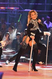 How much money does helene fischer have? Helen Fischer Bikini Tisrasipe