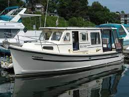 Rosborough Rf 246 Sedan Cruiser Boats For Sale Cruiser Boat Boat Cabin Cruisers For Sale