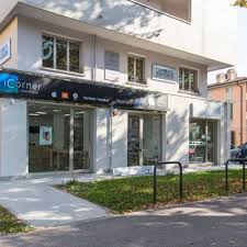 Select from our best shopping destinations in reggio emilia without breaking the bank. Elektronikladen Negozio Reggio Emilia Icorner Apple Reseller Reggio Emilia Local Tourmake