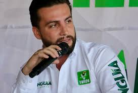 Lucy Michel se queda en la Oficialía Mayor administrativa: Luis Munguía