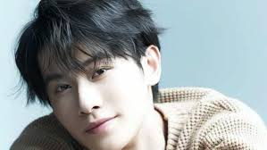 Feng Yi Yang-Feng Yi Yang