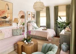 Tips On Selecting The Right Window Treatment By Style Blogger Stephanie Hill On The Style Bungalow Apartment Redesign Interior Design Danielle Rollins