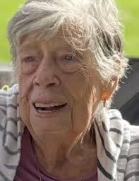 Alice Sumner's Instagram, Twitter & Facebook