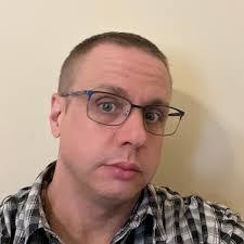 Brian Humiston's Instagram, Twitter & Facebook