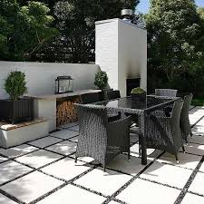 White Pavers With Black Stones Garden Dreams Pinterest Diy Patio Pavers Patio Patio Stones