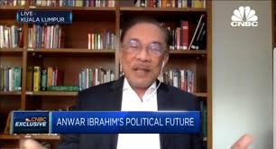 Dr mahathir berkata, pihak istana sudah menghubungi beliau selepas mendapat tahu pakatan harapan (ph) mencapai undi majoriti meskipun suruhanjaya pilihan raya (spr) belum membuat pengumuman rasmi. Anwar Akui Tidak Lagi Mempercayai Tun Dr Mahathir Dalam Temuramah Bersama Cnbc The Malaya Post