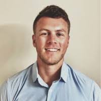 Alex Porter's Instagram, Twitter & Facebook