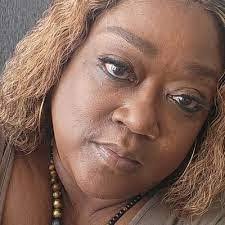 Vonda Hill's Instagram, Twitter & Facebook