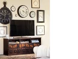 Decorating Around A Flat Screen Tv Ideas For Decorating Around That Big Flat Screen Tv For The Home Media Room Decor Decor Around Tv Home