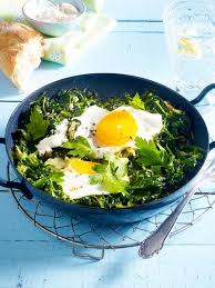 Grune Shakshuka Mit Spinat Rezept Lecker Rezept Spinat Rezepte Shakshuka Rezept Shakshuka