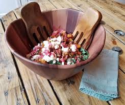 Not available at clybourn place. Lipper International Acacia Wave Bowl With Salad Hands Buy Online At Best Price In Uae Amazon Ae