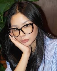 Maureen Soliman's Instagram, Twitter & Facebook