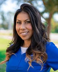 Gina Carlisle's Instagram, Twitter & Facebook