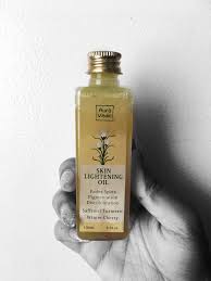 Auravedic Skin Lightening Oil (100 Ml) & Kumkumadi Oil (100 Ml)