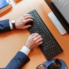 They rarely have actual work experience or education in the industry they are hiring for (nor are they required). How Do Recruitment Agencies Work Brite Recruitment