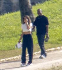 Kanye west, irina shayk gregorio t. Hekagayw9z9mam