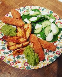 Veggie Fish Chips 4x Quorn Breaded Fillets 1 Syn Each Splashed With Lemon Juice Served With Mushy Peas Slimm Chip Seasoning Mushy Peas Speed Foods