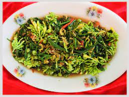 Indonesian Medan Food Tumis Bunga Pepaya Daun Pakis Makanan Dan Minuman Tumis Pepaya