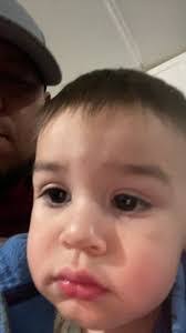 Efrain Quezada's Instagram, Twitter & Facebook