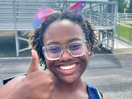 Fundraiser by Keena Mugashe : Breonn study abroad