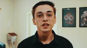 Raul Schroeder's Instagram, Twitter & Facebook