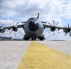 Sie alle unterstehen der verteidigungsministerin. Bundeswehr Nimmt Zwei A400m Nicht Ab Welt