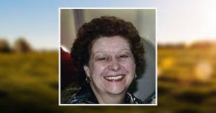 Debra Olinger's Instagram, Twitter & Facebook