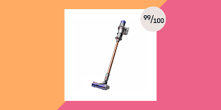 Dyson Cyclone V10 Absolute Vacuum Cleaner Review Dyson Cyclone V10 Absolute Review Kuvvetli emiş gücü, büyük temizlikler için. dyson cyclone v10 absolute vacuum