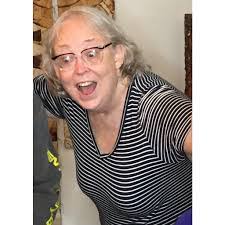 Anna Segner's Instagram, Twitter & Facebook