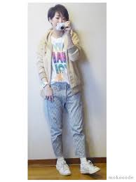 びじゅチューンtシャツでボーイズコーデと女性のためのユニクロ 3月31日 ファッション ファッション レディース tシャツ