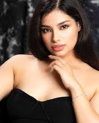 Dixon Gonzalez's Instagram, Twitter & Facebook