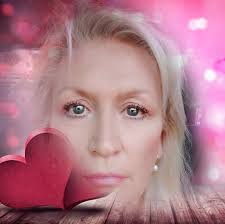 Lisa Fehrmann's Instagram, Twitter & Facebook