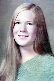 Memorial and obituary for Susan Overturf Traynor