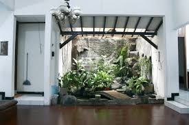 Taman minimalis di dalam rumah / katarzyna bialasiewicz / 123rf. 10 Gambar Desain Taman Minimalis Cantik Untuk Rumah Anda