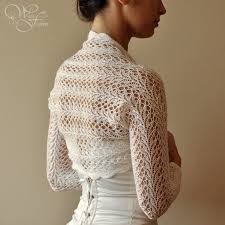 Diese Hochzeit Bolero Ist Sehr Elegant Und Oryginal Es Hat Schone Leichte Creme Farbe Diese Braut Braut Bolero In 2020 Bridal Shrug Shrugs And Boleros Bridal Bolero