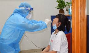 Theo hcdc, tổng số người của hội thánh 'truyền giáo phục hưng' đã tìm được và chuyển cách ly tập trung đến nay là 27 người ở 7 quận, huyện. Royfofukimeym