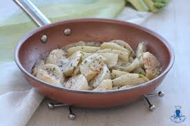 Aug 09, 2017 · riscaldate bene un tegame antiaderente e mettete a fate cuocere il pollo a fiamma alta con la marinata per 5 minuti. Finocchi Gratinati In Padella Ricetta Facile E Veloce