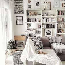 Livingroom Sofa Grey Ikea Billy Bookcase White Galery Wall Picture Decoracion De La Habitacion Cosas De Casa Hogar
