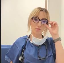 Dr.Barbara Balanzoni Medico Anestesista-Rianimatore e Giurista